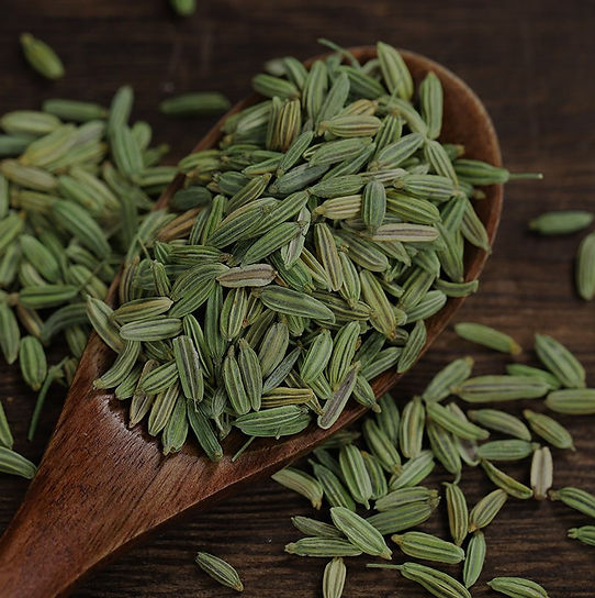 Anise, badian, coriander, cumin, caraway, fennel and juniper berries, raw